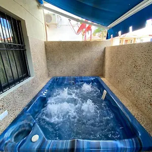 Flor De Con Jacuzzi Bayahíbe